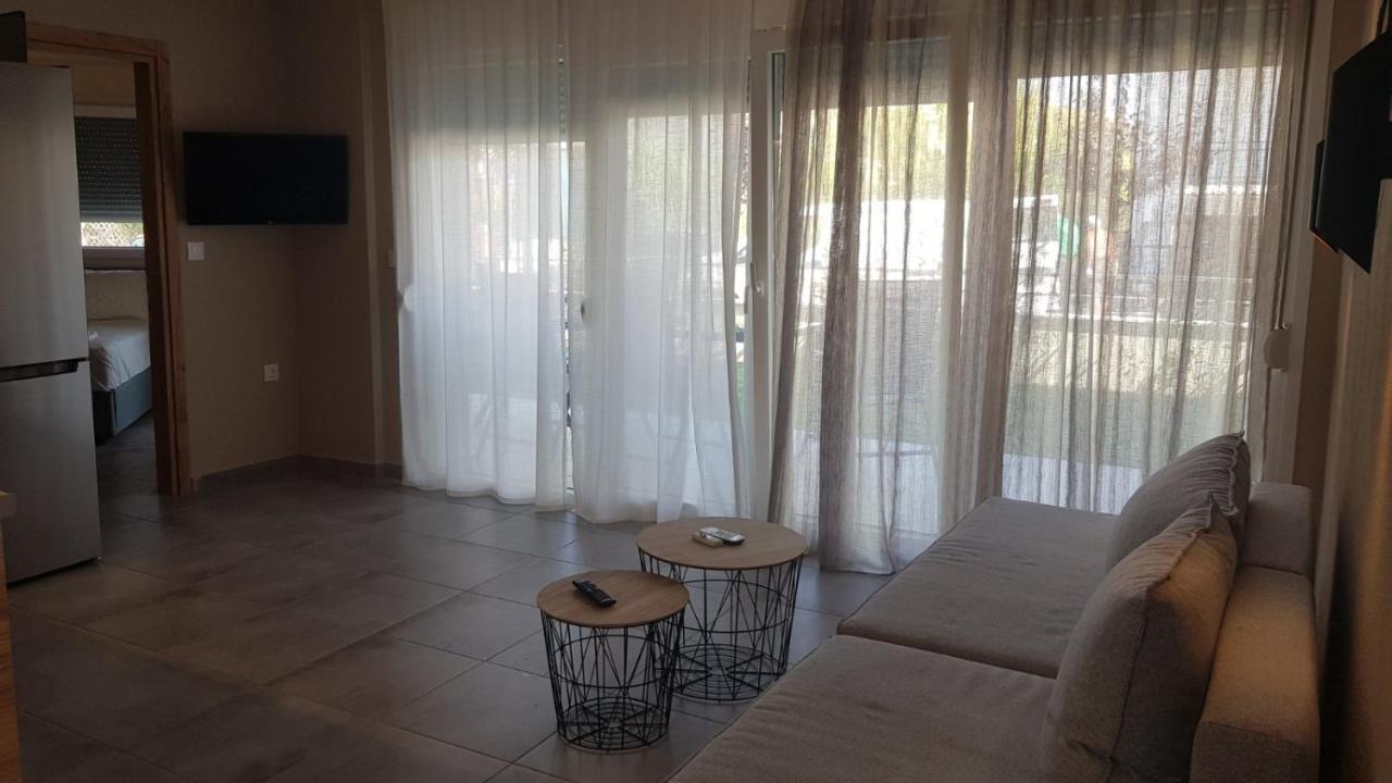 Onar View Apartment Néa Péramos Bagian luar foto